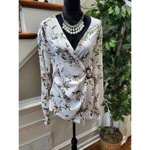 PRETTYLITTLETHING Women White Floral Polyester V-Neck Long Sleeve Blouse Size L